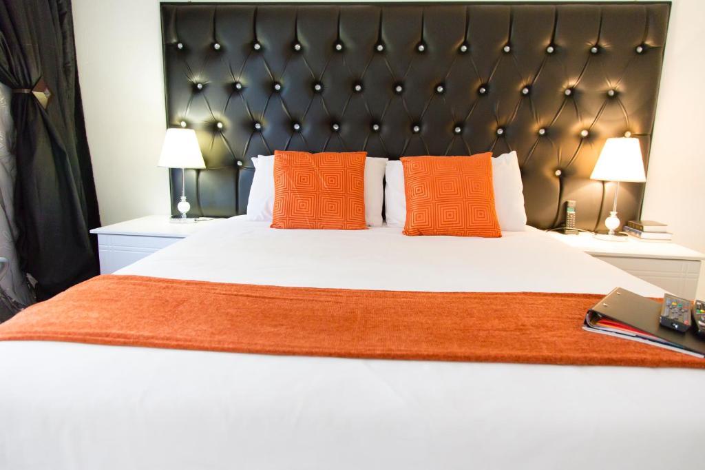 Lapologa Bed & Breakfast 트자넨 외부 사진